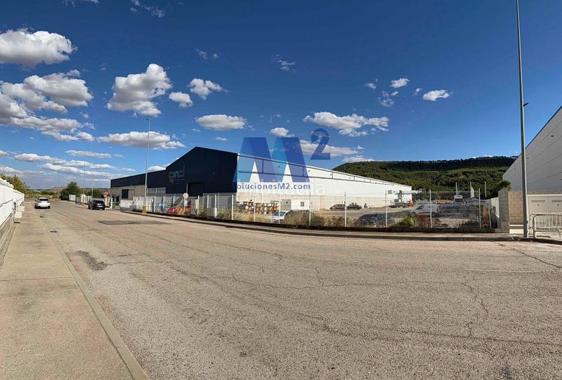 Foto ded3f550-555c-4fc0-986c-ca34ce949813. Affitto capannone industriale in Reyes Católicos Alcalá de Henares