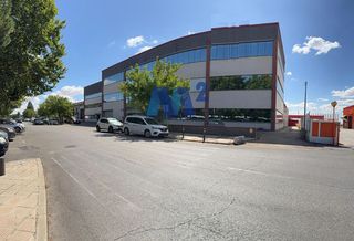 Nau industrial a Sierra de Guadarrama