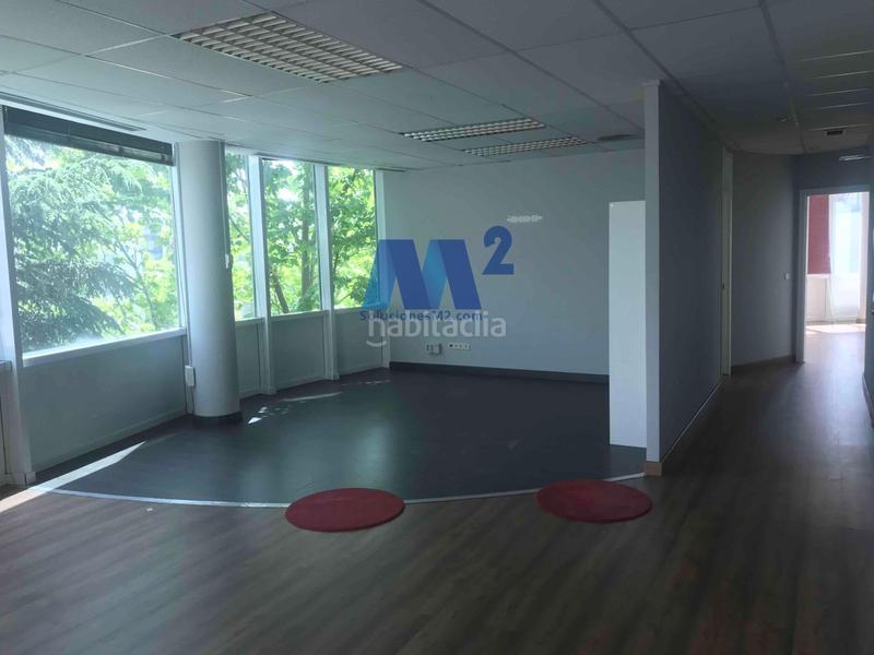 Foto 35e7abaf-2ba4-4ee0-a83e-db2ace1f75f6. Miete büro mit parking in Polígono Industrial-Norte San Sebastián de los Reyes