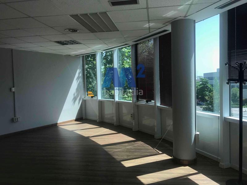 Foto 925747e8-29b9-433d-9a64-c54f3a2d50a2. Rent office space with parking in Polígono Industrial-Norte San Sebastián de los Reyes