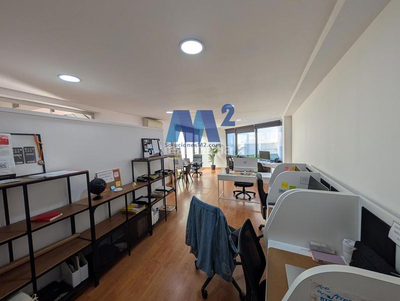 Foto a7eecf72-8f70-4ed1-ad77-a78335bfa48f. Oficina en Simancas Madrid