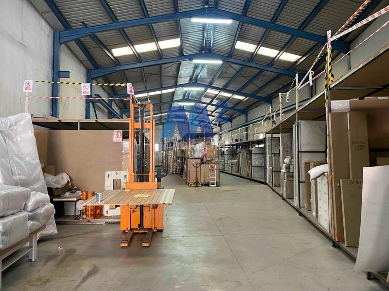 Foto 7a2ea23d-2639-4cb3-969a-1421faaee833. Industrial building in Parque Cataluña Torrejón de Ardoz