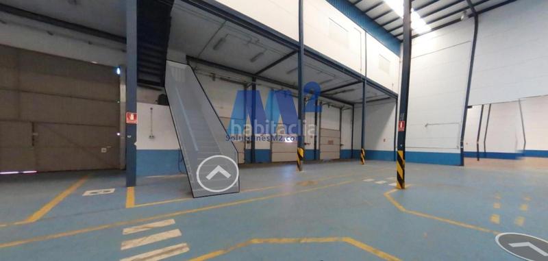 Foto ae0fb29c-35c5-4bf4-8d00-5d39e9452615. Location bâtiment à usage industriel dans Borox