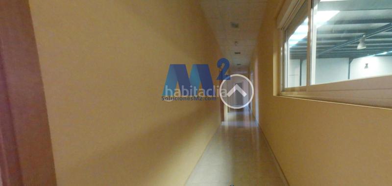 Foto a226f8a6-01e0-4cff-8870-2e1845dd98de. Rent industrial building in Borox