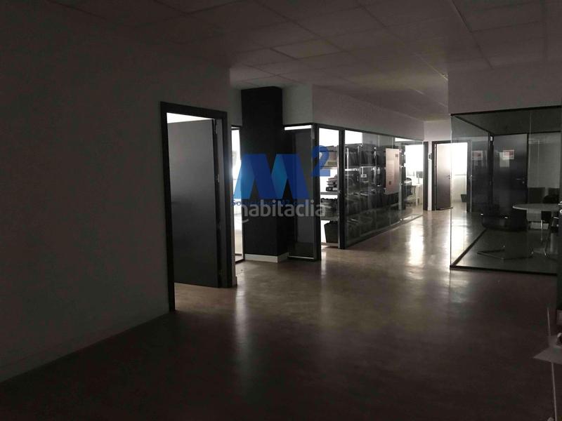 Foto 9299e40d-b4e8-4cdb-9df5-33be5628604b. Ufficio con parcheggio in Buena Vista Madrid