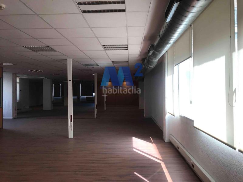 Foto 307aba49-c348-4232-869b-a5fcf7f6dc8b. Bureau avec parking dans Simancas Madrid