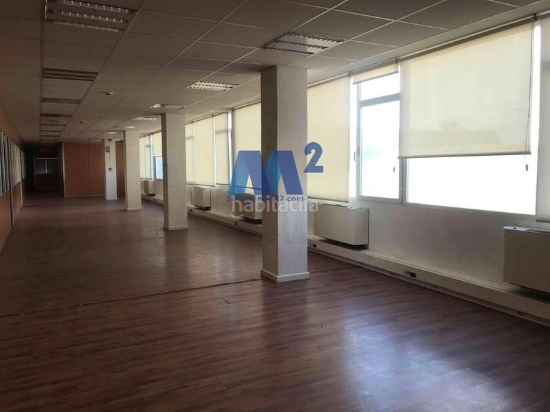 Foto db5f1ba0-1fa2-48e5-83d0-6df89e0701b4. Bureau avec parking dans Simancas Madrid