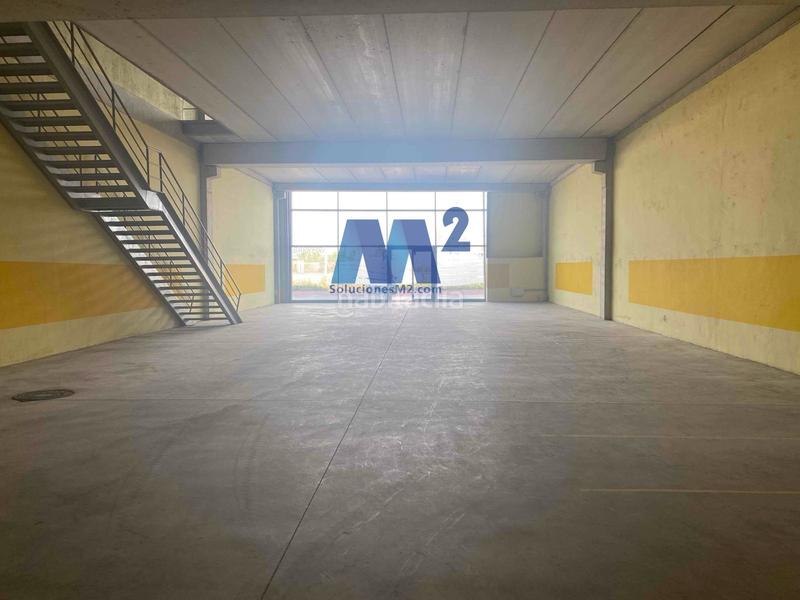 Foto a3afc4e2-0af0-4088-b7d6-8a90af0189b3. Industrial building in Montserrat-Parque Empresarial San Fernando de Henares
