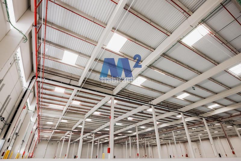 Foto 7fe0756d-84aa-479b-8f68-8c993ee77d6a. Lloguer nau industrial a Estación-Cruz Roja Illescas