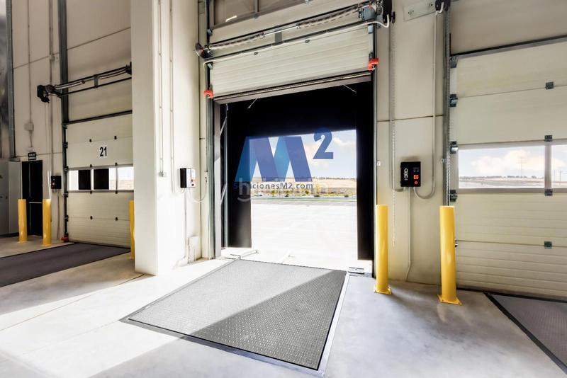 Foto d50053f4-a209-49a2-a3c8-3d1e6e9ee73e. Rent industrial building in Estación-Cruz Roja Illescas