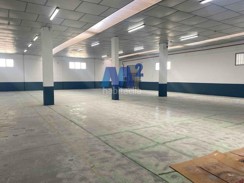 Foto 8c9e0ec9-14bc-46d0-834b-3fa36b1ca907. Location bâtiment à usage industriel dans Montserrat-Parque Empresarial San Fernando de Henares