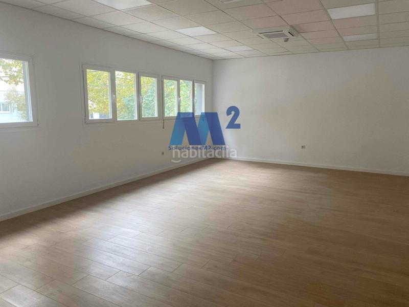 Foto a823ccc9-dedb-4e25-b301-ef82117c42ef. Location bâtiment à usage industriel dans Montserrat-Parque Empresarial San Fernando de Henares