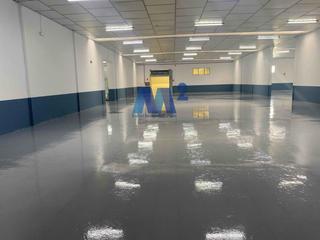 Fabrikhalle in Montserrat-Parque Empresarial