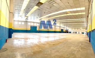 Capannone industriale in Estación