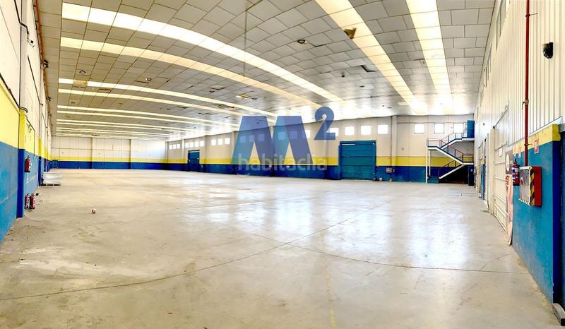 Foto be65e196-56d4-47a5-b099-f0c5ad47a852. Alquiler nave industrial en Estación Coslada