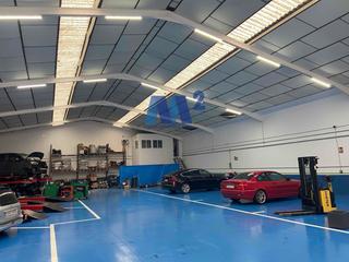 Bâtiment à usage industriel  Río júcar. Nave industrial en venta