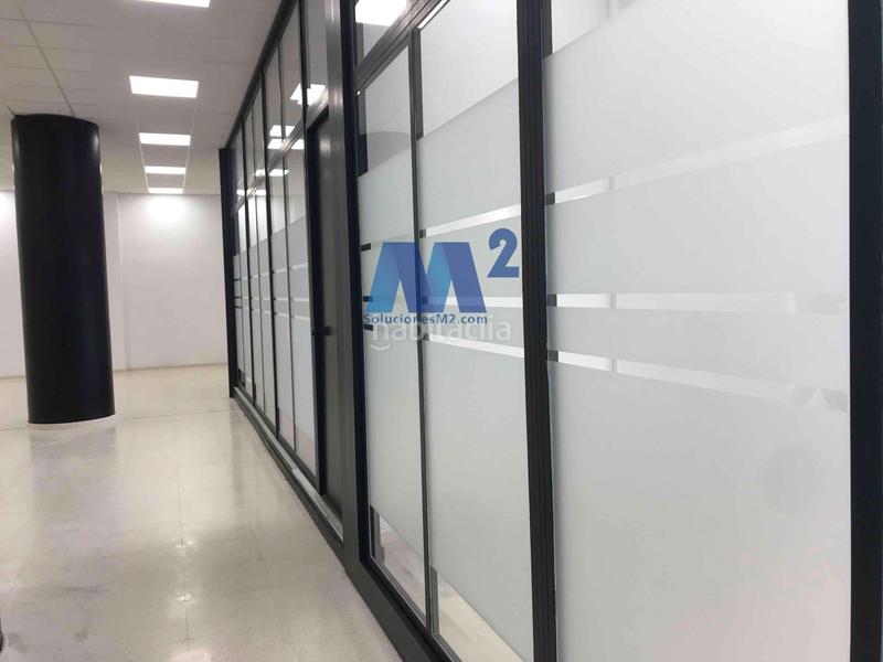 Foto c6d1804b-9679-4e03-bb1c-95df05cb58f7. Alquiler oficina en Simancas Madrid