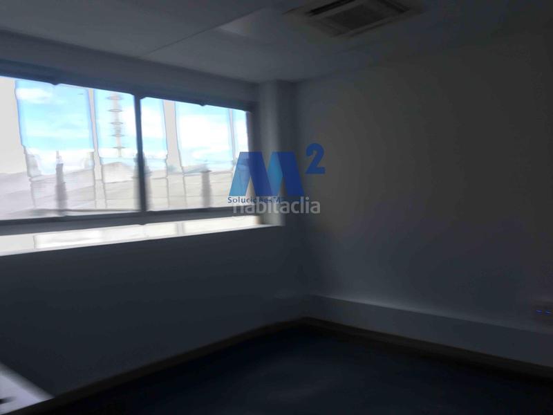 Foto 30ebf173-17dc-45da-9f8f-dad26c103e9b. Location bureau dans Simancas Madrid