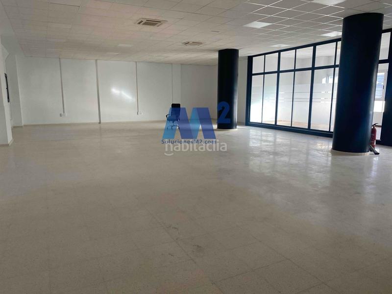 Foto 4d37a602-96d0-46d2-86c4-21c8f1fdf7e9. Location bureau dans Simancas Madrid