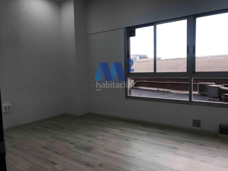 Foto affa5b22-6327-4751-9766-afa65c4cd69a. Location bureau dans Simancas Madrid