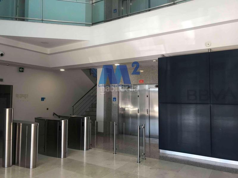 Foto d5261fa3-5a0a-4ab3-8b37-dab0f99a0369. Lloguer oficina amb aparcament a Las Tablas Madrid