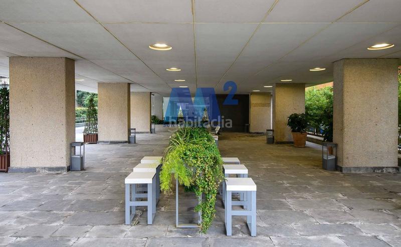 Foto cf2fcff8-1133-464d-a4fd-126212717308. Rent office space in Ciudad Jardín Madrid