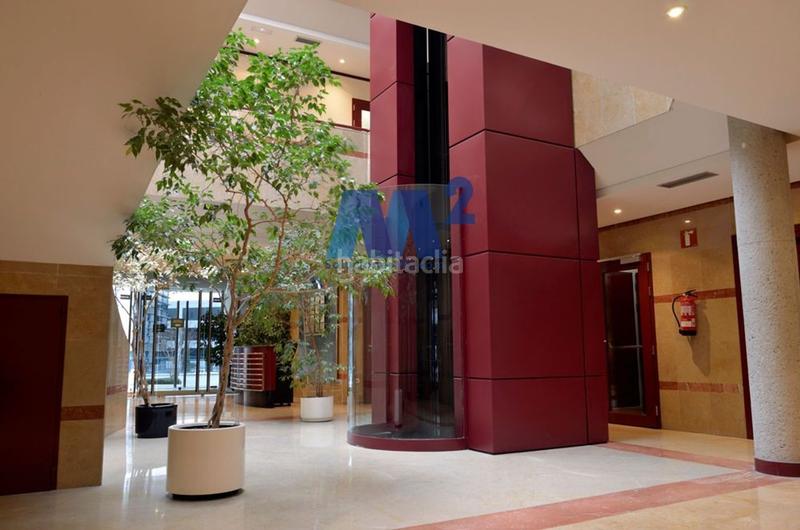 Foto cfb4f426-4cb5-46e2-bbab-5dc63bce664b. Location bureau dans La Florida - El Plantío Madrid