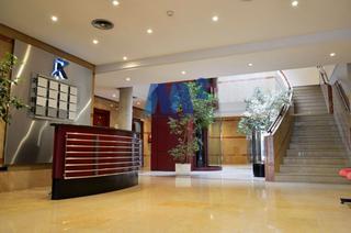 Office space in La Florida - El Plantío