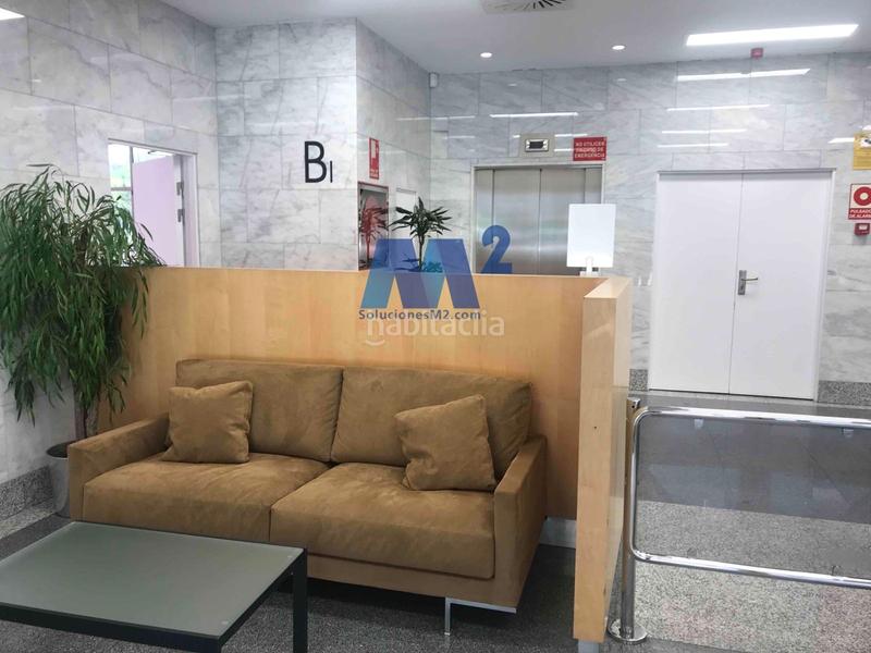 Foto 54618a36-994c-4a94-8528-f7db11929cff. Location bureau dans Aeropuerto Madrid