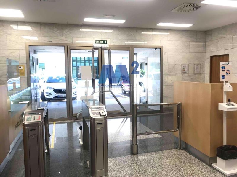Foto d6a9af60-670a-40f6-a4b5-f34fb61e7672. Location bureau dans Aeropuerto Madrid