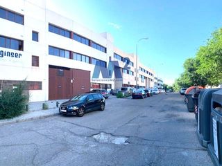 Rent Industrial building in Rejas. Nave industrial en alquiler