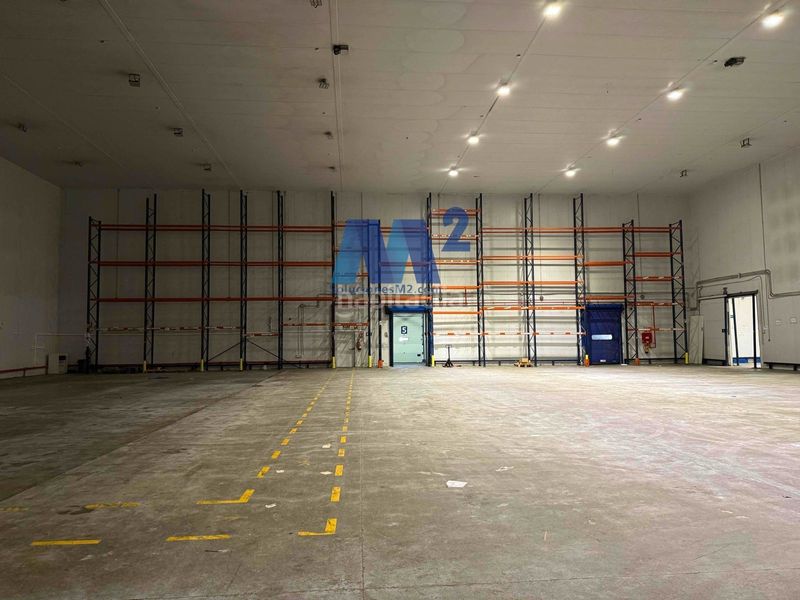 Foto 25e8d649-8954-4925-9575-6b9fe3d5733b. Lloguer nau industrial a Ensanche de Vallecas-La Gavia Madrid