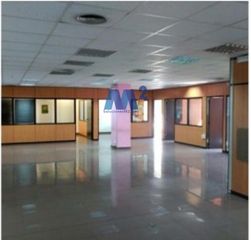 Rent Office space in Tres Olivos-Valverde. En madrid