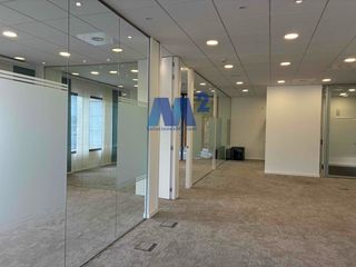 Rent Office space in Parque Empresarial. En alcobendas