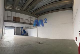 Location Bâtiment à usage industriel  Madrid 17. Nave indistrial en alquiler