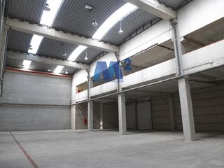 Lloguer Nau industrial a Villaverde Alto. Nave en alquiler en villaverde