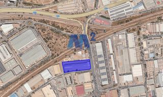 Finca rústica a El Barral Ferial. Parcela industrial en venta