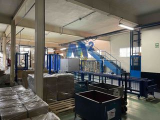 Nau industrial a Polígono de las Monjas. Nave industrial en venta 1.289 m2 en dos plantas