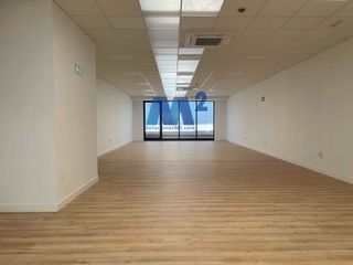 Rent Industrial building  Arroyomolinos. Nave de 552 m alta representatividad en alquler