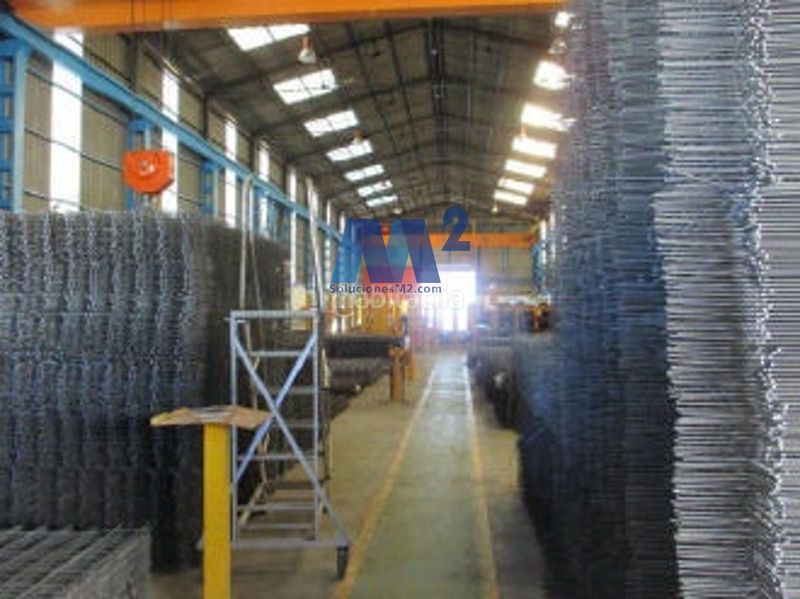 Foto 1c6e59da-298f-48fc-8b01-42d7c7af1913. Rent industrial building in Juan de la Cierva Getafe
