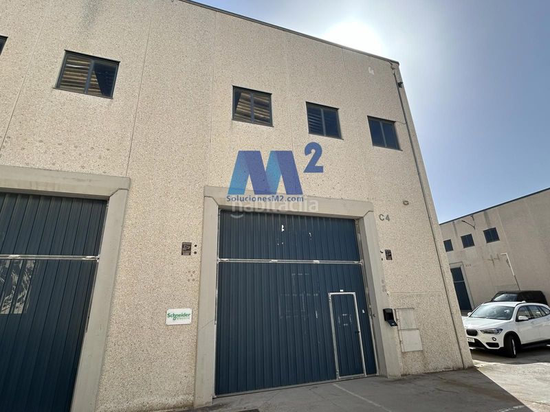 Foto 1c7d61a5-0af6-48c8-8727-fbaf892d25c2. Alquiler nave industrial  adosada en alquiler de 89 m en Algete