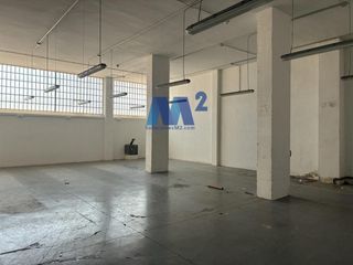 Nau industrial a Simancas