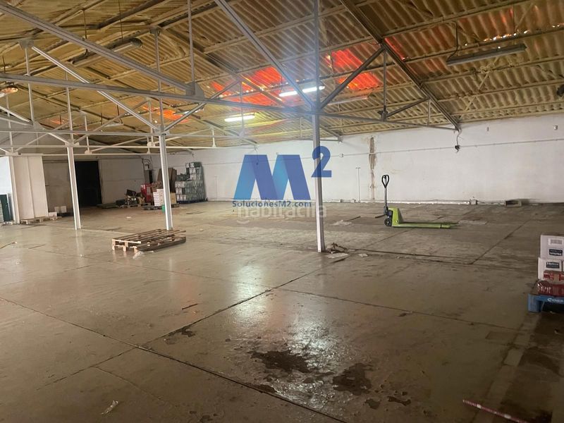 Foto 3f25fd39-b2be-4b16-9522-5d16d752c4e8. Fabrikhalle in Ajalvir