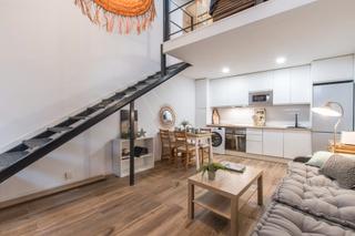 Zweistöckige Wohnung in Calle de Antonio 7