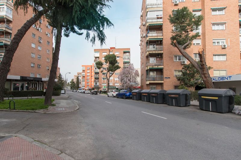 Foto de850e21-d099-4ade-9159-542b091e1966. Pis a Apóstol Santiago Madrid