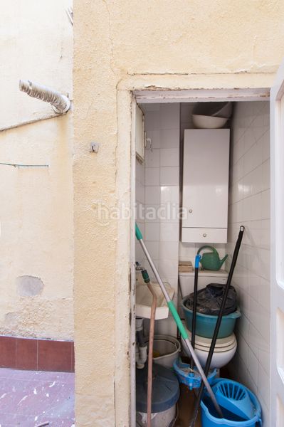 Foto 76bd0df0-31f9-45a6-b788-9b4d95526ccc. Planta baixa a calle de echegaray 27 a Cortes-Huertas Madrid