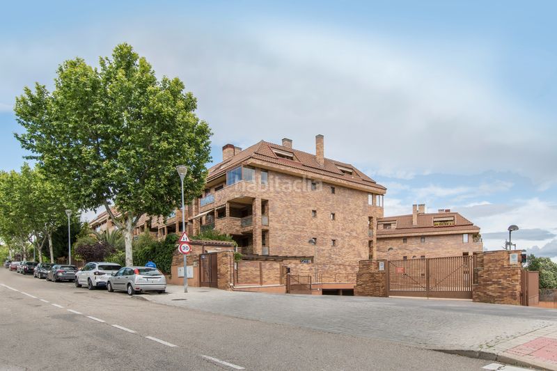 Foto fd411015-5d52-4219-8f51-66a1073f9070. Àtic amb calefacció aparcament piscina a Norte Pozuelo de Alarcón