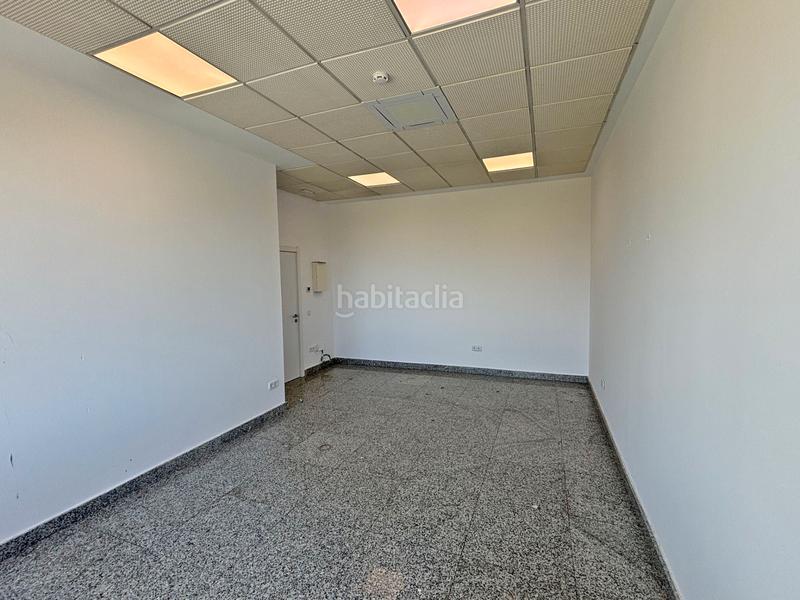 Foto bfc3e224-1c56-4336-a5bf-dfa7e8b03def. Lloguer oficina a calle dublín 1 a Europolis Rozas de Madrid (Las)