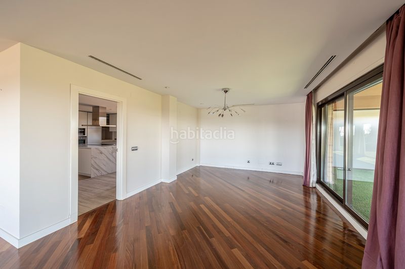 Foto 5a300a8a-93f6-4fcc-b828-6ffce441a78f. Alquiler ático  exclusivo de planta completa con 357 m² de terrazas y vistas panorámicas en Pinar de las Rozas en Rozas de Madrid (Las)
