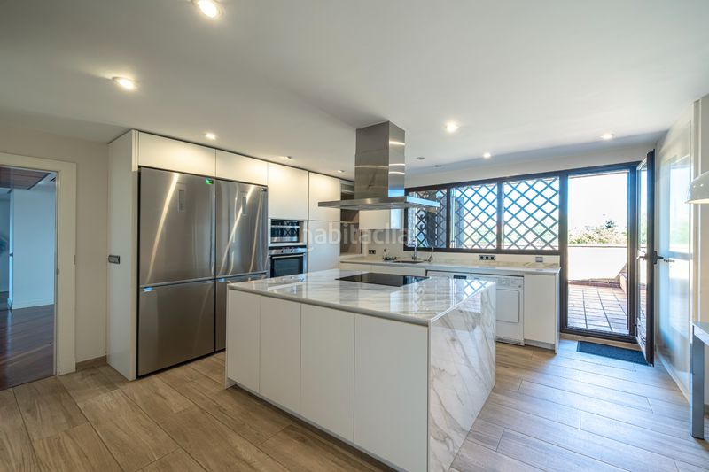 Foto a01521be-8cce-4913-ba20-c7999a887061. Alquiler ático  exclusivo de planta completa con 357 m² de terrazas y vistas panorámicas en Pinar de las Rozas en Rozas de Madrid (Las)